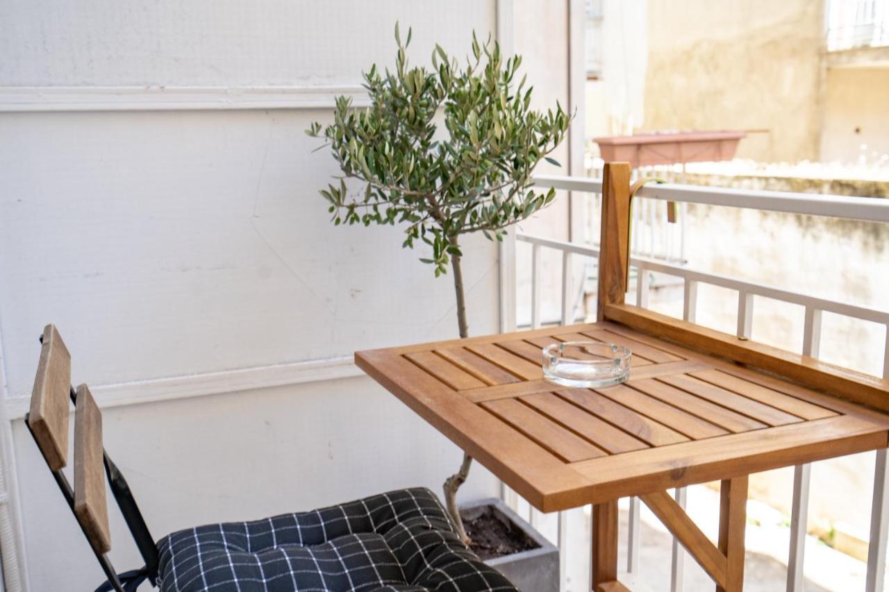 Exarcheia 1 bedroom 2 persons apartment Atenas Exterior foto